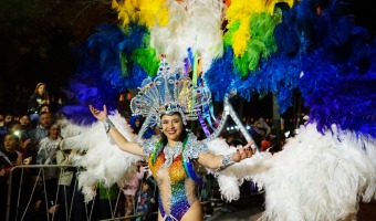 VIV UN FIN DE SEMANA DE FESTIVIDAD Y COLOR EN LOS CARNAVALES GESELINOS